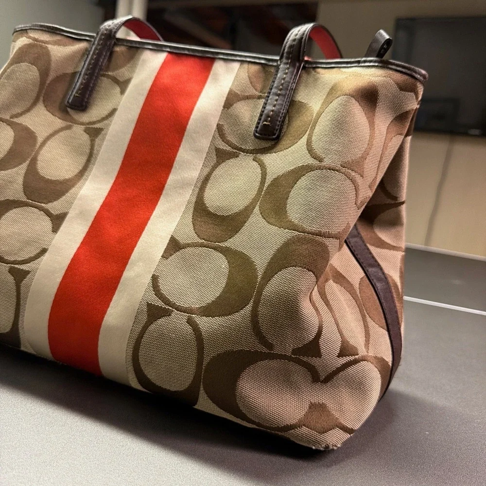 Coach Signature Jacquard Stripe Tote Bag Khaki Brown Red Canvas Shoulder Bag